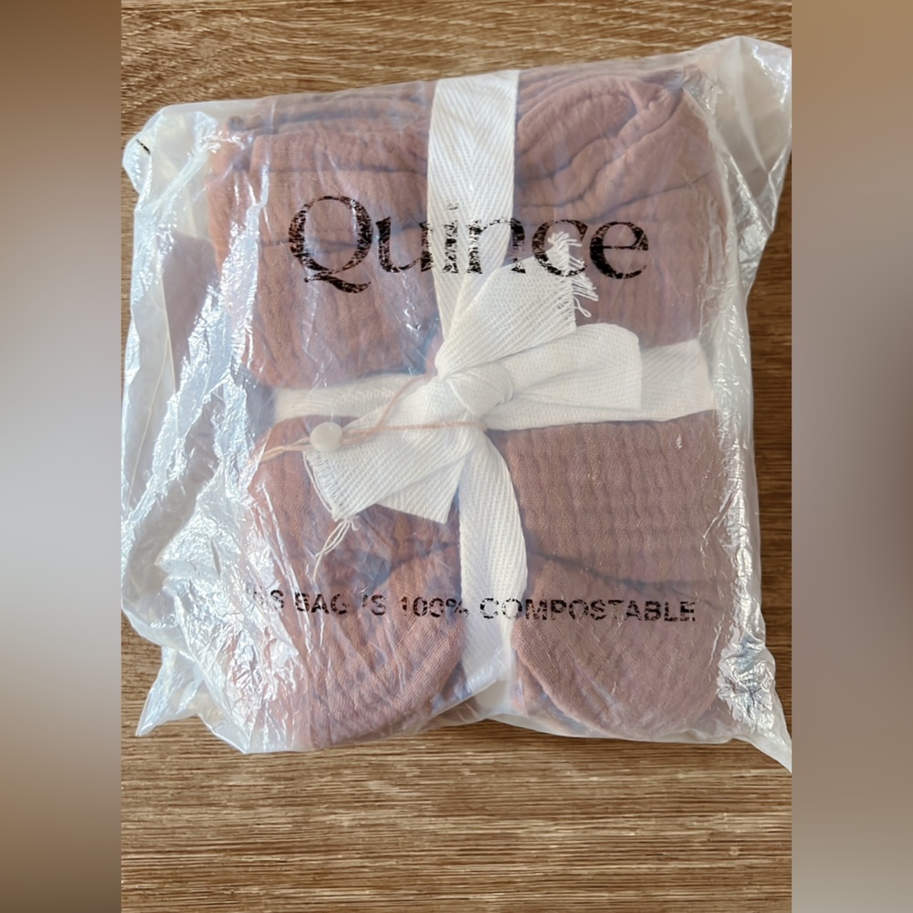 Quince Organic Airy Gauze Napkins - Picture 7 of 7
